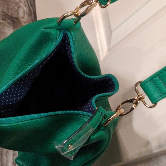 Harper by Design Crossbody Purse - Picture 3 of 6